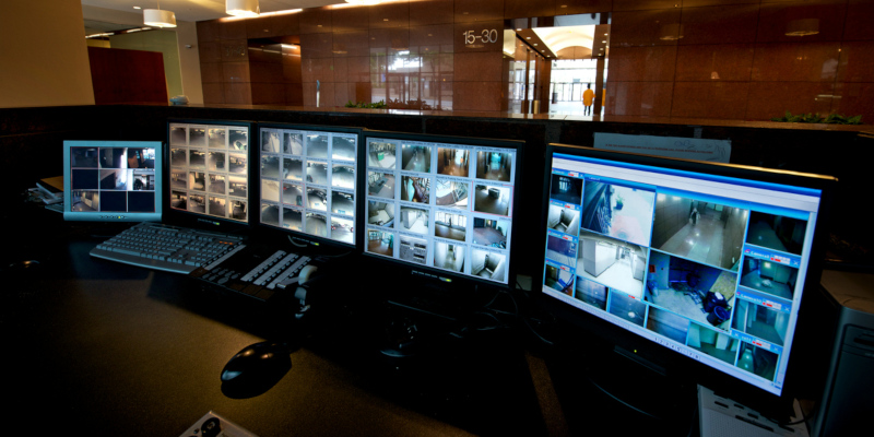 list of the key features of effective commercial security systems